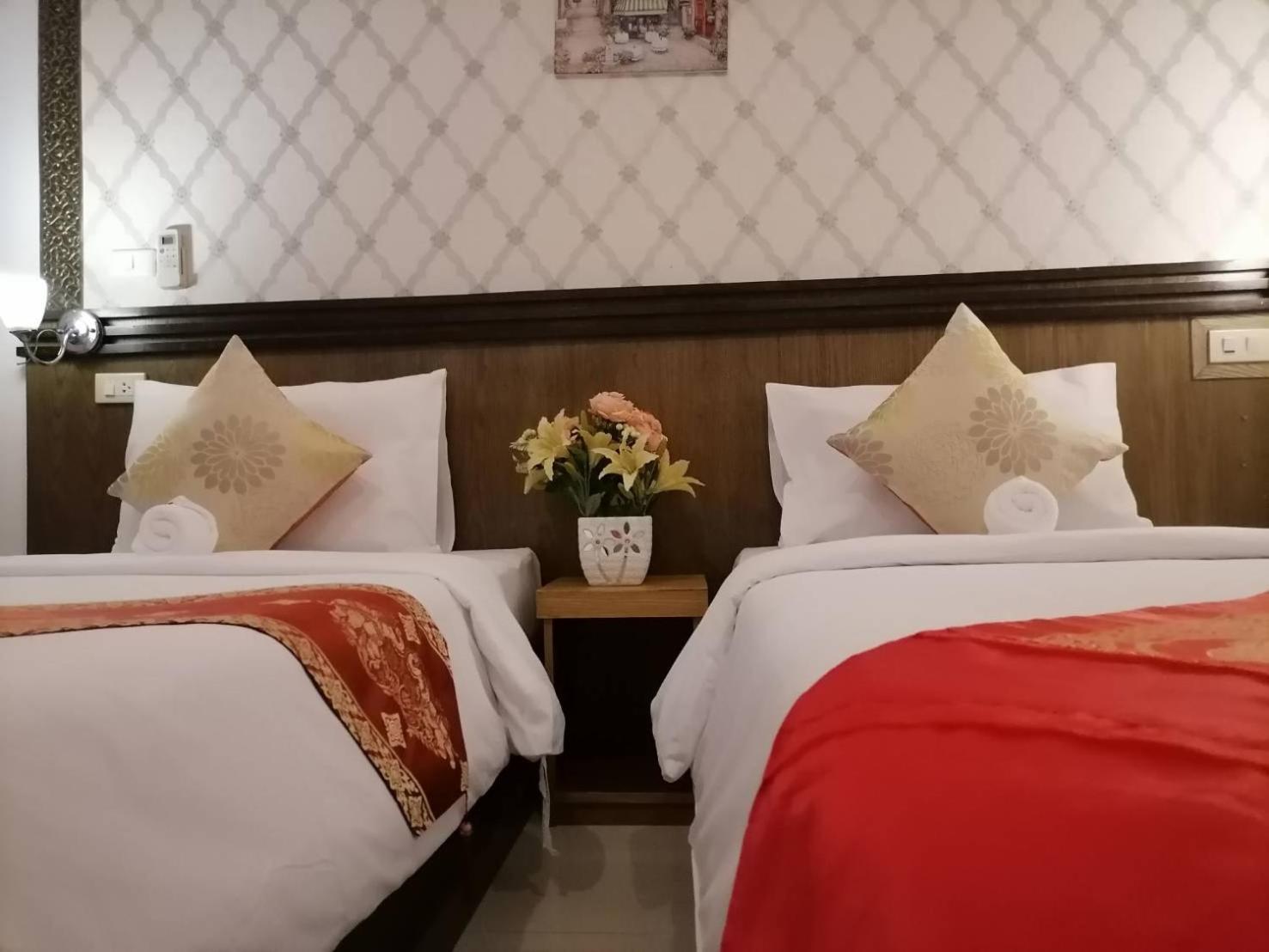 Nj Patong Hotel Extérieur photo